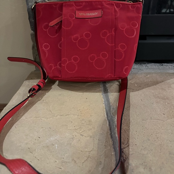 Band new! Never used, just not caring purses any longer and not needed. - Picture 3 of 4